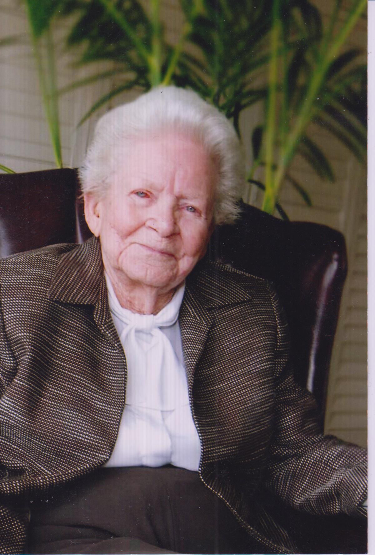 Obituario de Karla Heurich Harrison