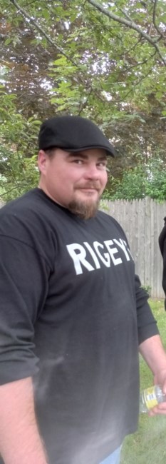 Obituario de Adam James Damon