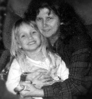 Obituary of Gladys May Hunter