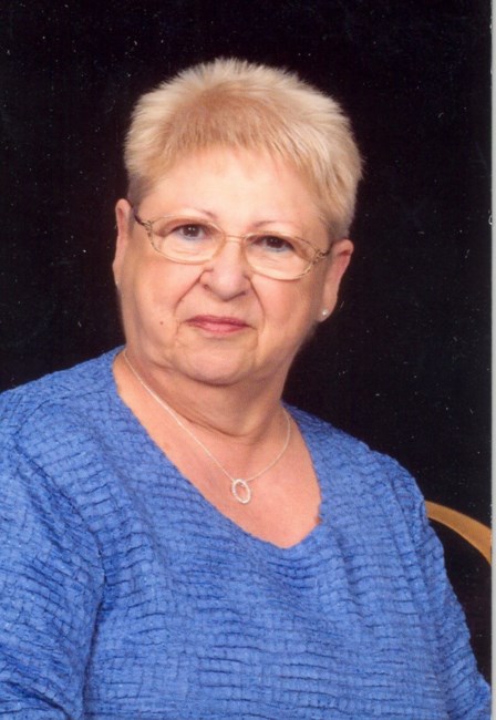 Obituary of Nicole Roy Saumure