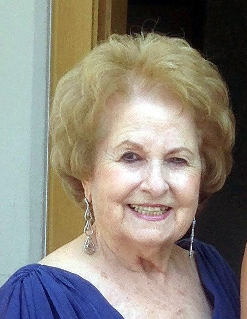 Obituary of Adelaida Fernandez