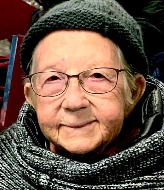 Obituary of Eva E. Simard