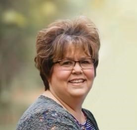 Obituary of Lisa "Tracy" Smith Lynn