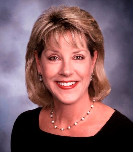 Obituary of Lynn McNabb Peterson