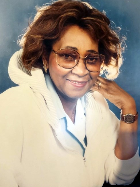 Avis de décès de Clara Sowell Shields