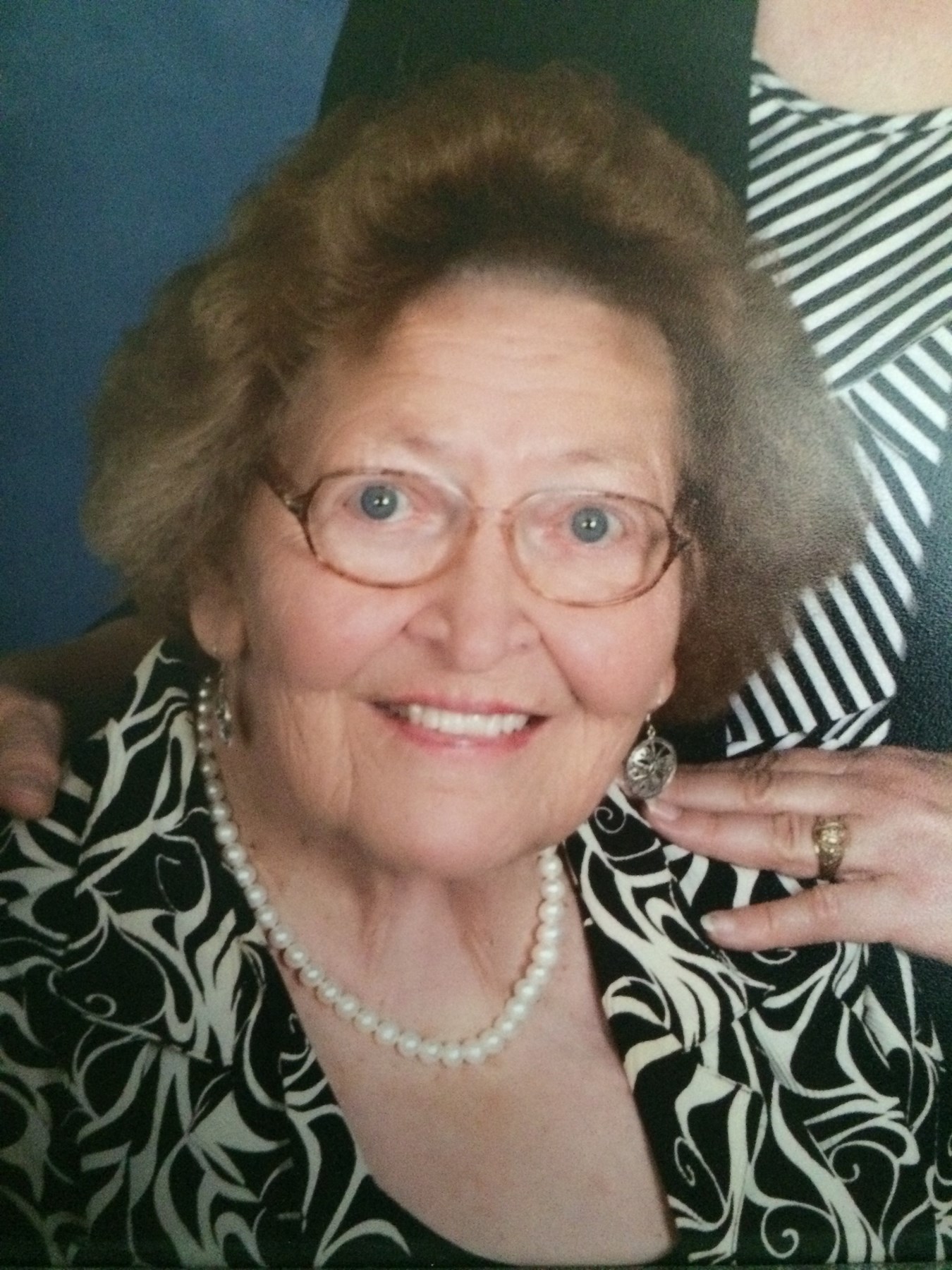 Obituary of Lillian Branecky Holubec