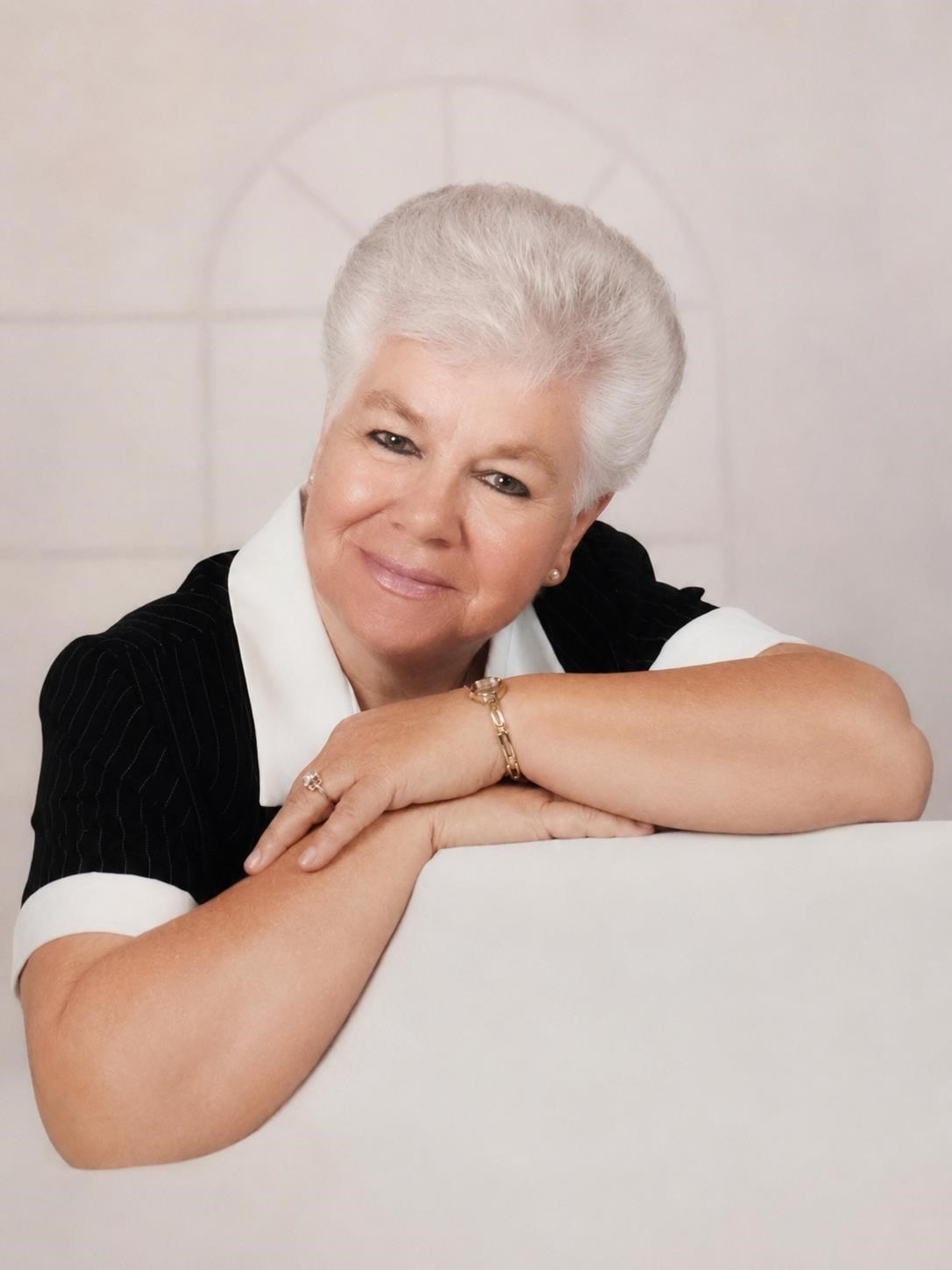 Obituary of Esther Ruth Argott