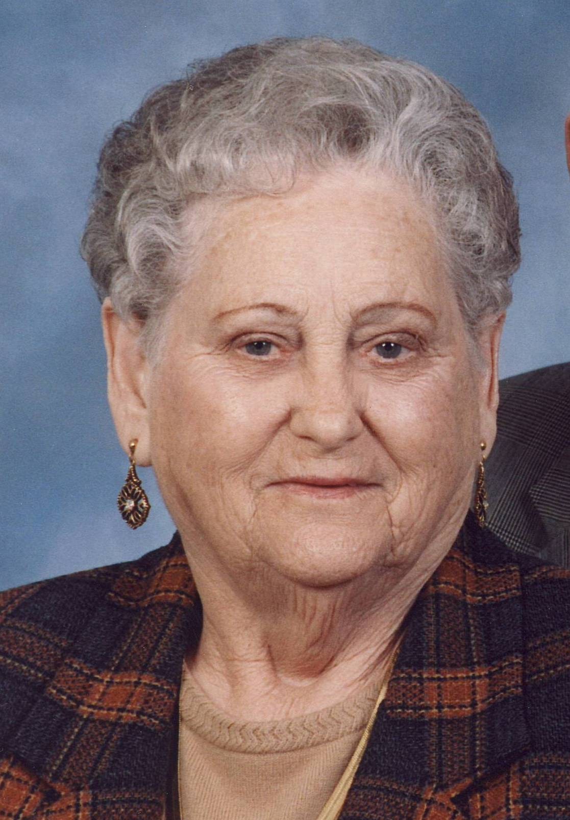 Obituary of Alma Lorraine Huggins