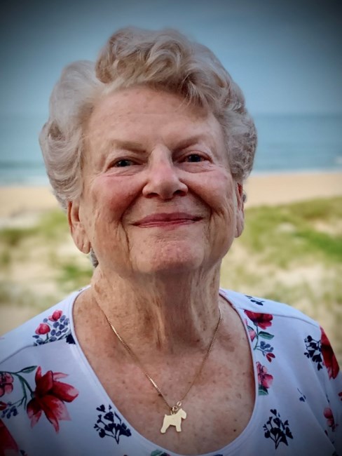 Obituary of Claire Doris McLean