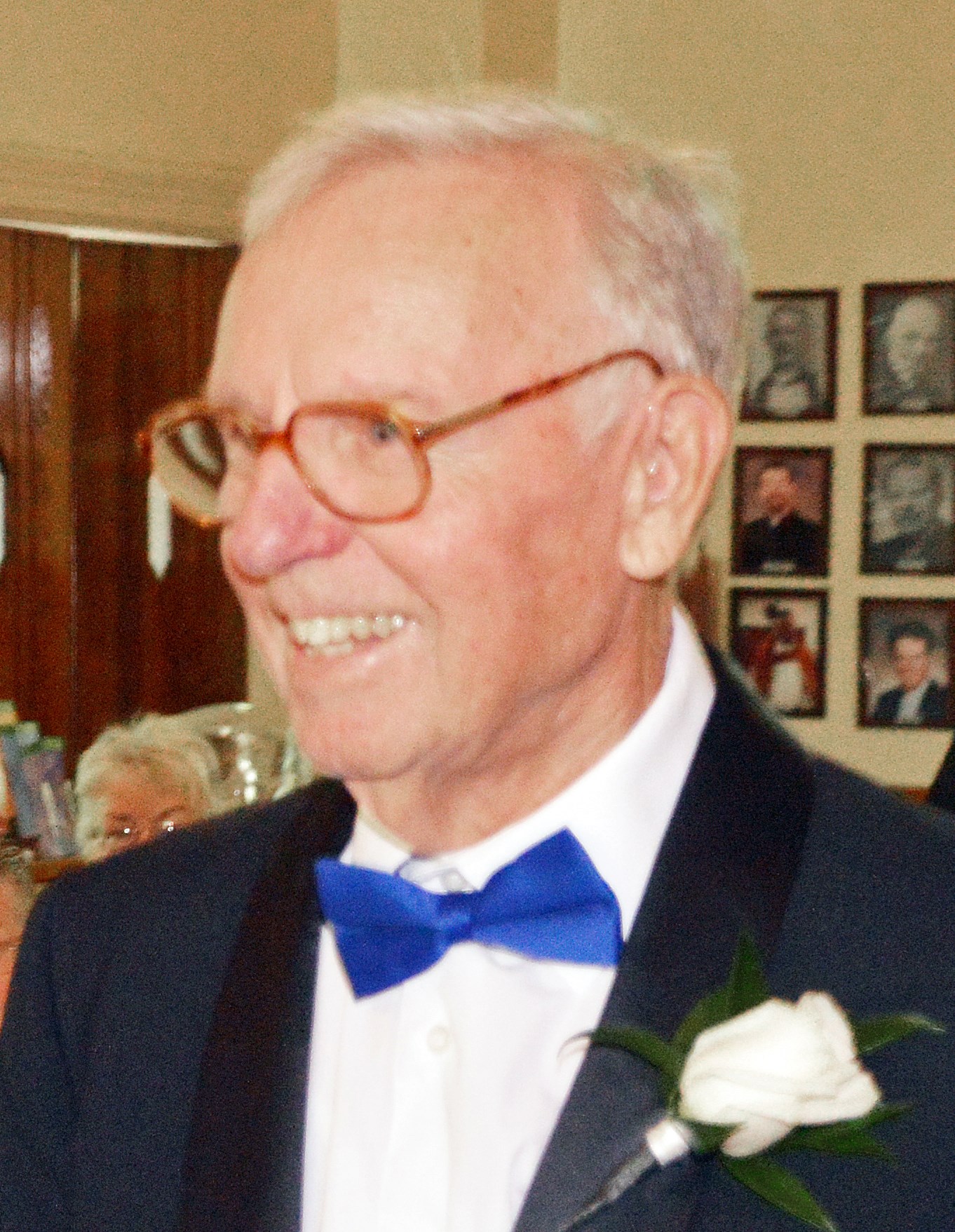 C. Hodgins Obituary St. Catharines, ON