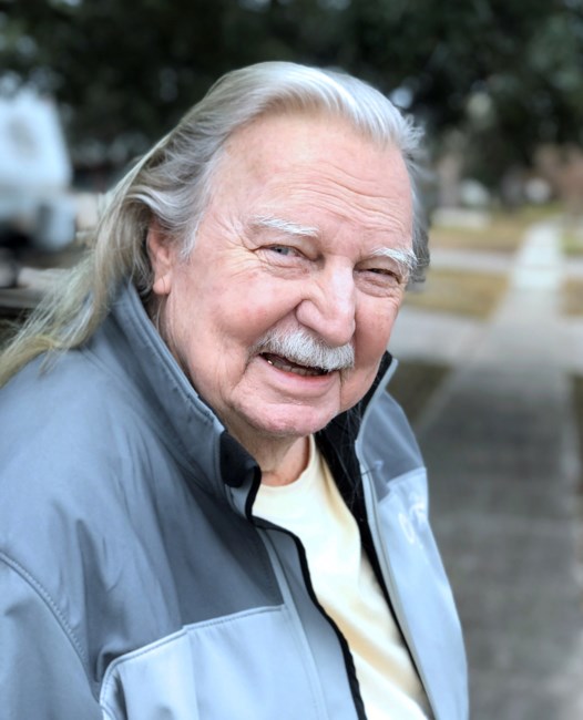 Obituary of Mr.  Glenn W. Buchhorn Sr.