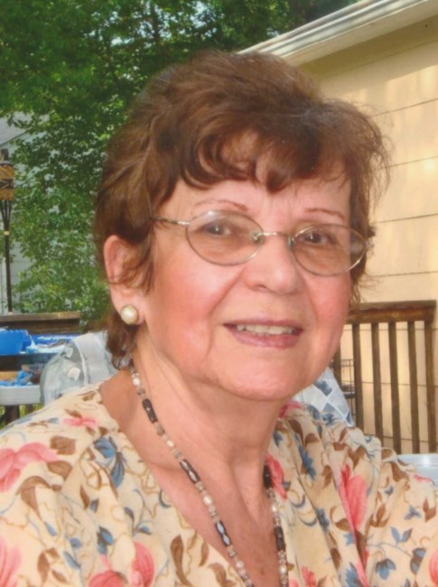 Obituary of Maria Gloria Lourenco