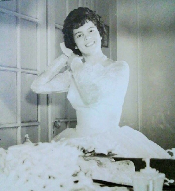 Obituary of Sra. Lydia Esther Morales Ruíz