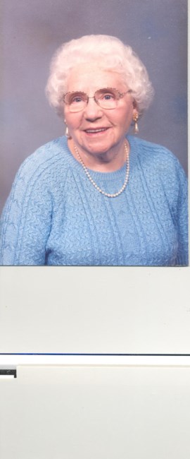 Obituario de Violet Sawanaiewski Tenney