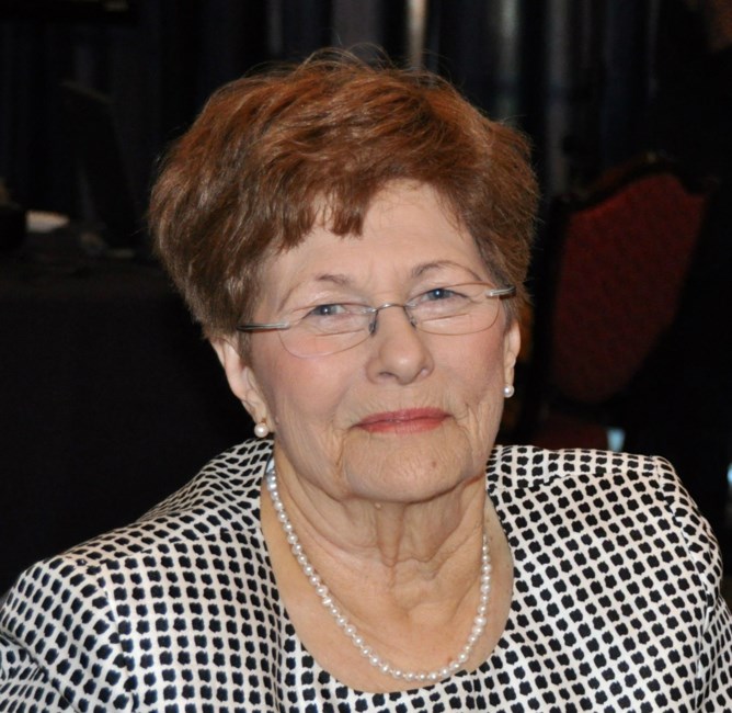 Obituary of Nina Rose Lewallen