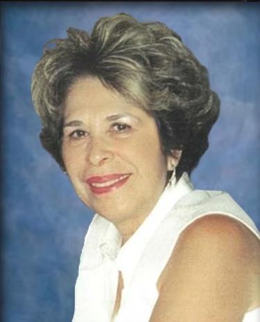 Obituary of Maryhelen Saldana