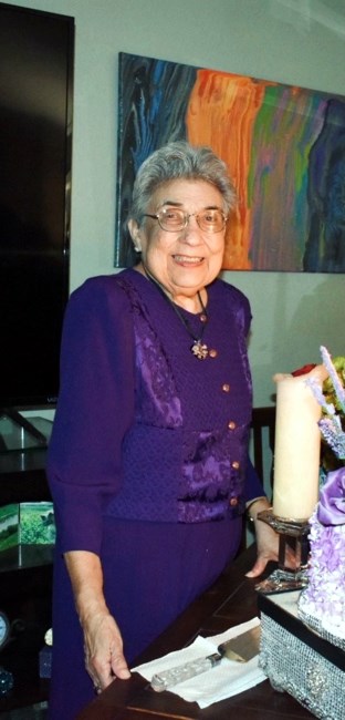 Obituario de Dolores Aguirre