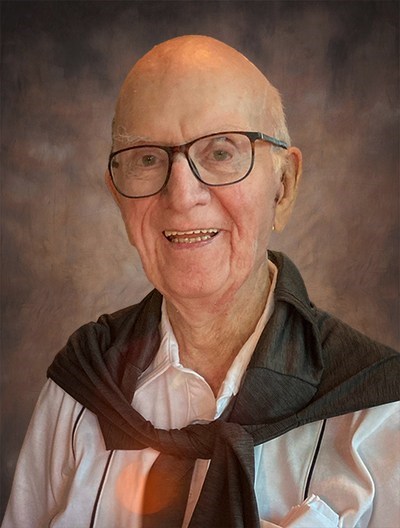 Obituary of Leon James Kelly