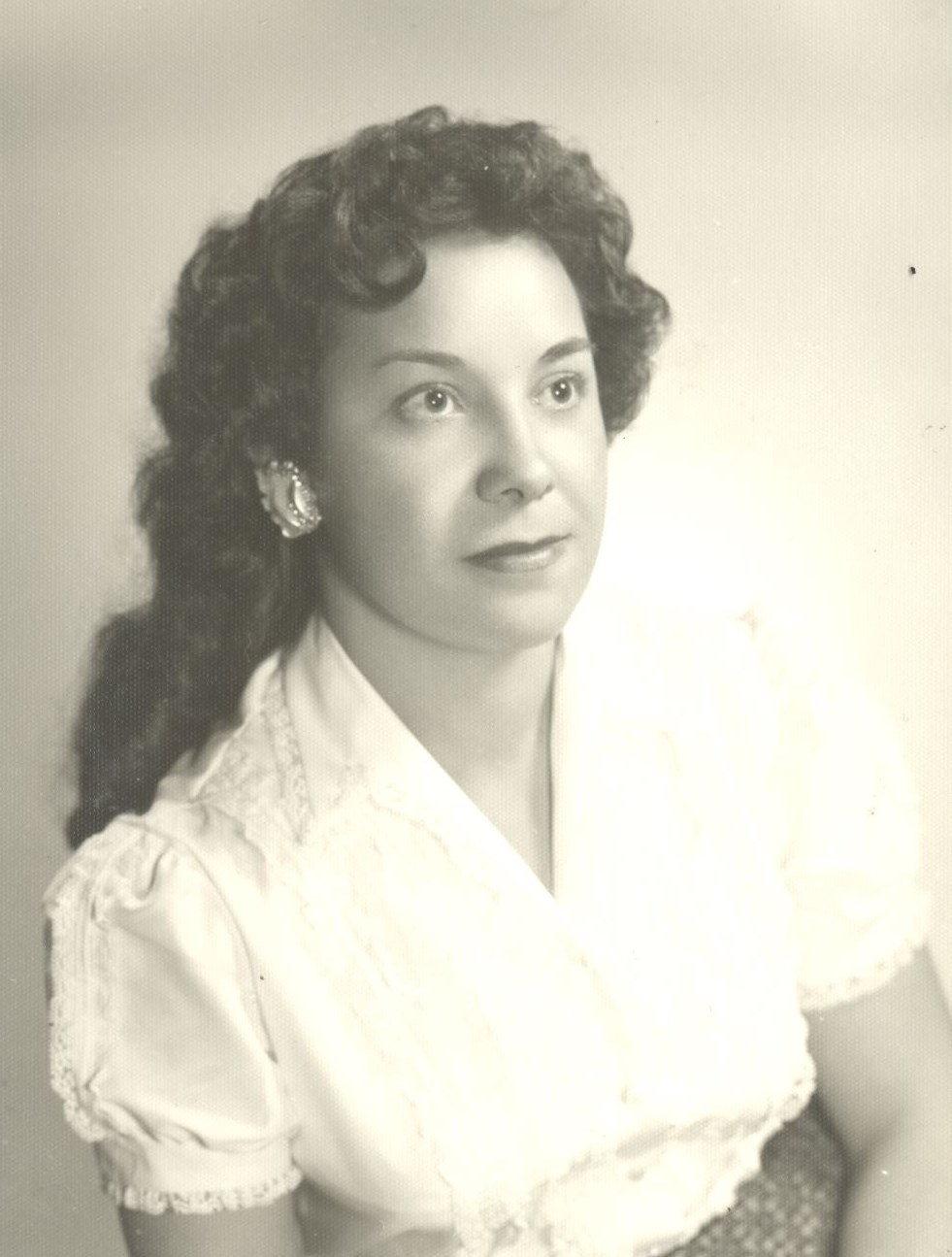 Obituary of Enedina Camarena Flores