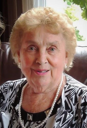 Obituary of Gloria Hurens née Young