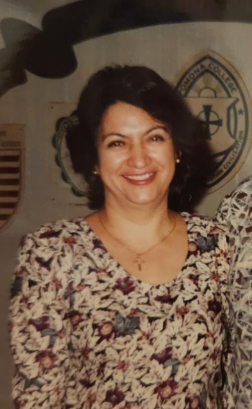 Obituario de Laura Virginia Dominguez