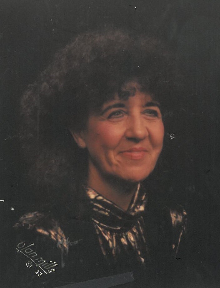 Obituary of Shirley M Logan