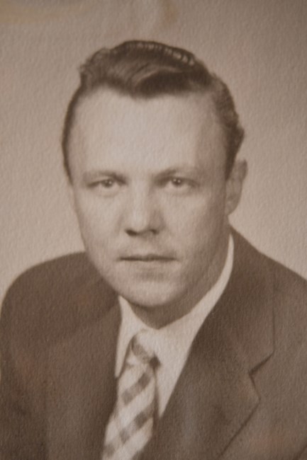 Obituary of Donald M Gardner