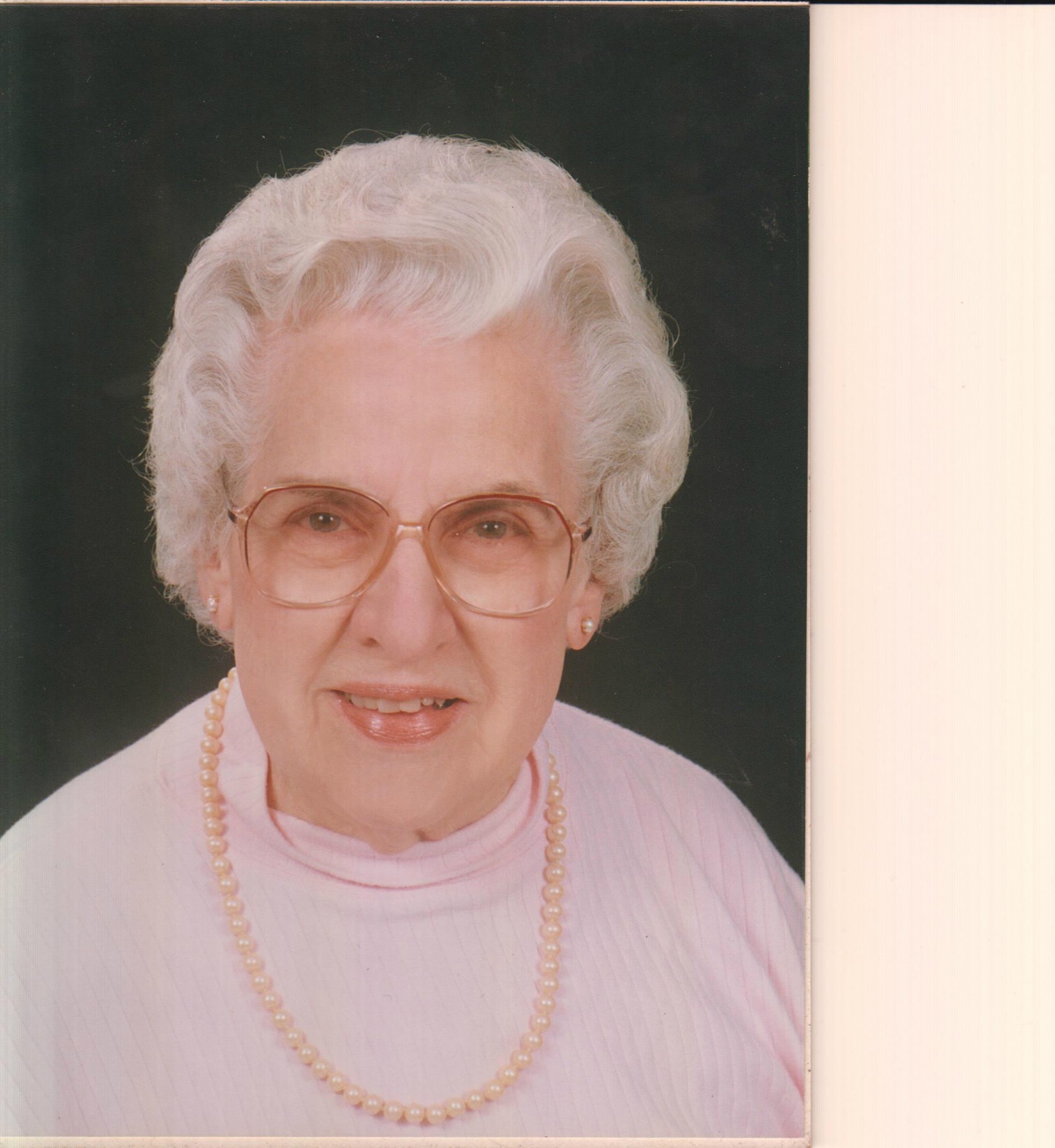 Obituary of Sue Overton Walker