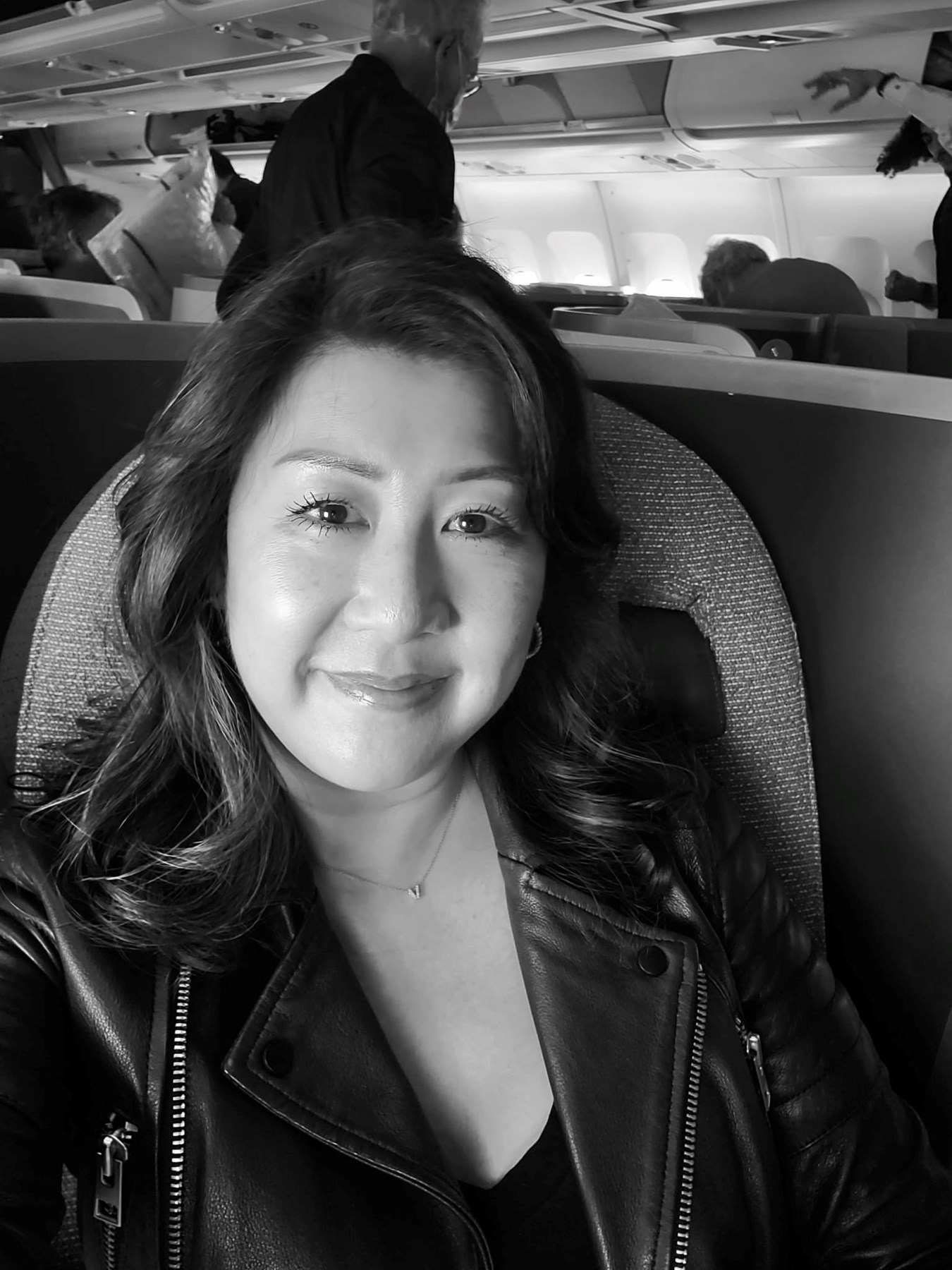 Obituary of Vivian R Woo (Springer)