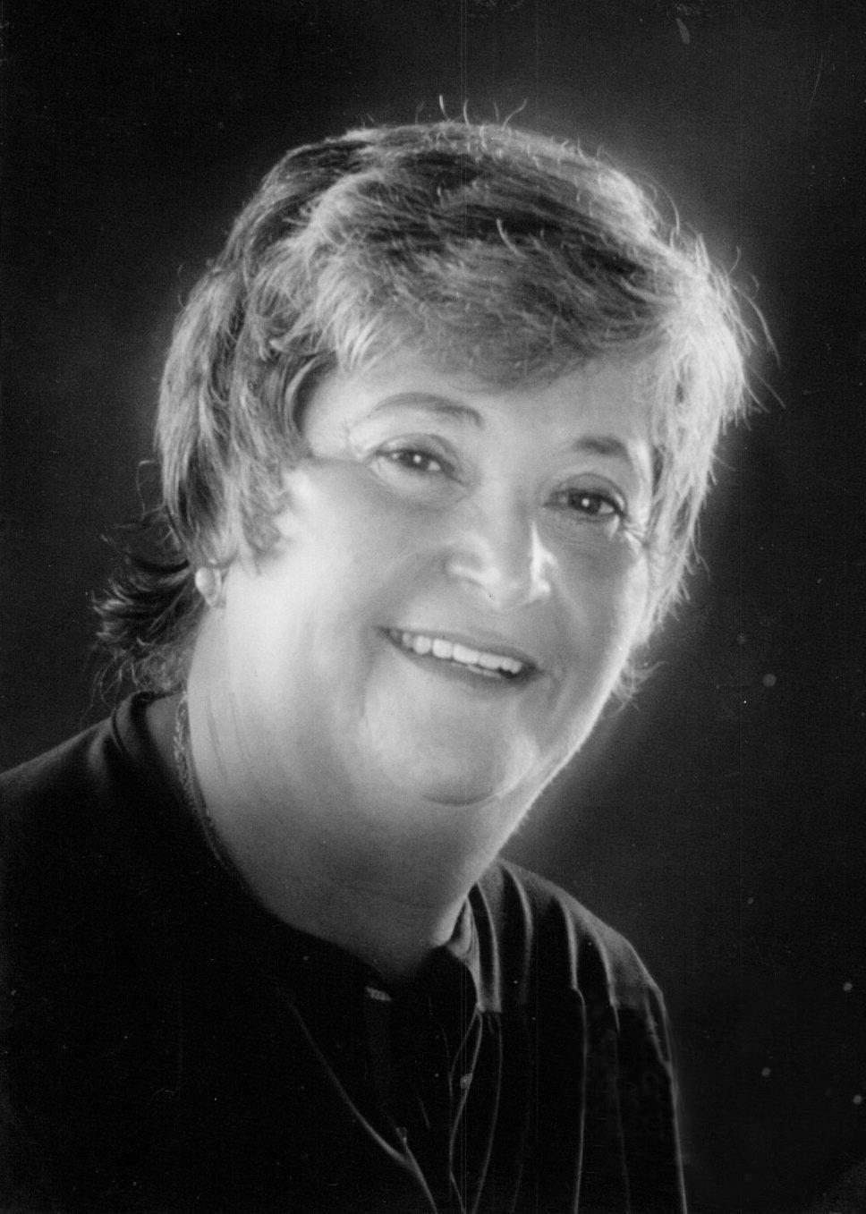 Obituary of Esther Glaser