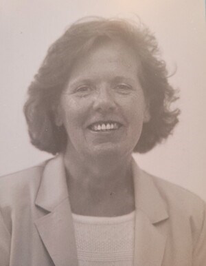 Obituary of Esther Joyce Quakenbush