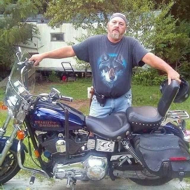 Avis de décès de David Trippy Travis