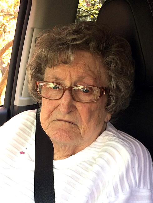 Obituario de Freda L. Donivan