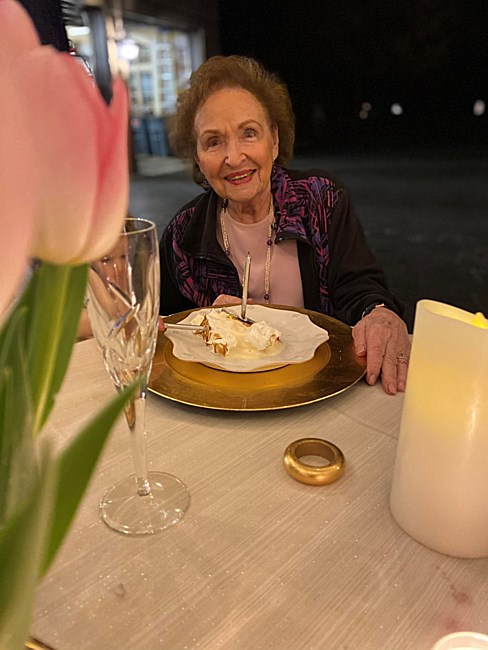 Obituary of Lillian R. Mann