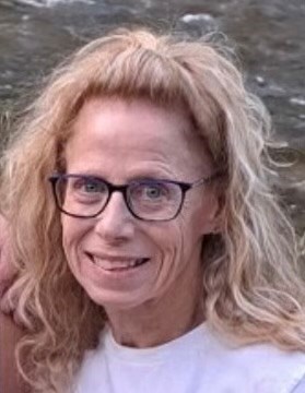 Obituary of Lea Ann Kuzik