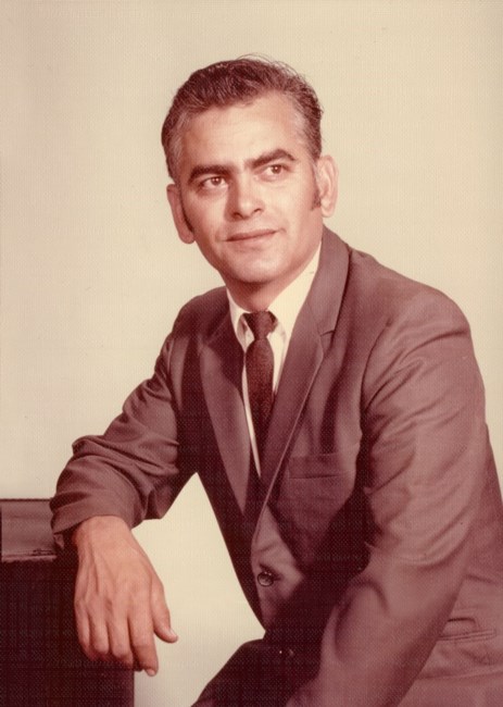 Obituary of Javier Flores