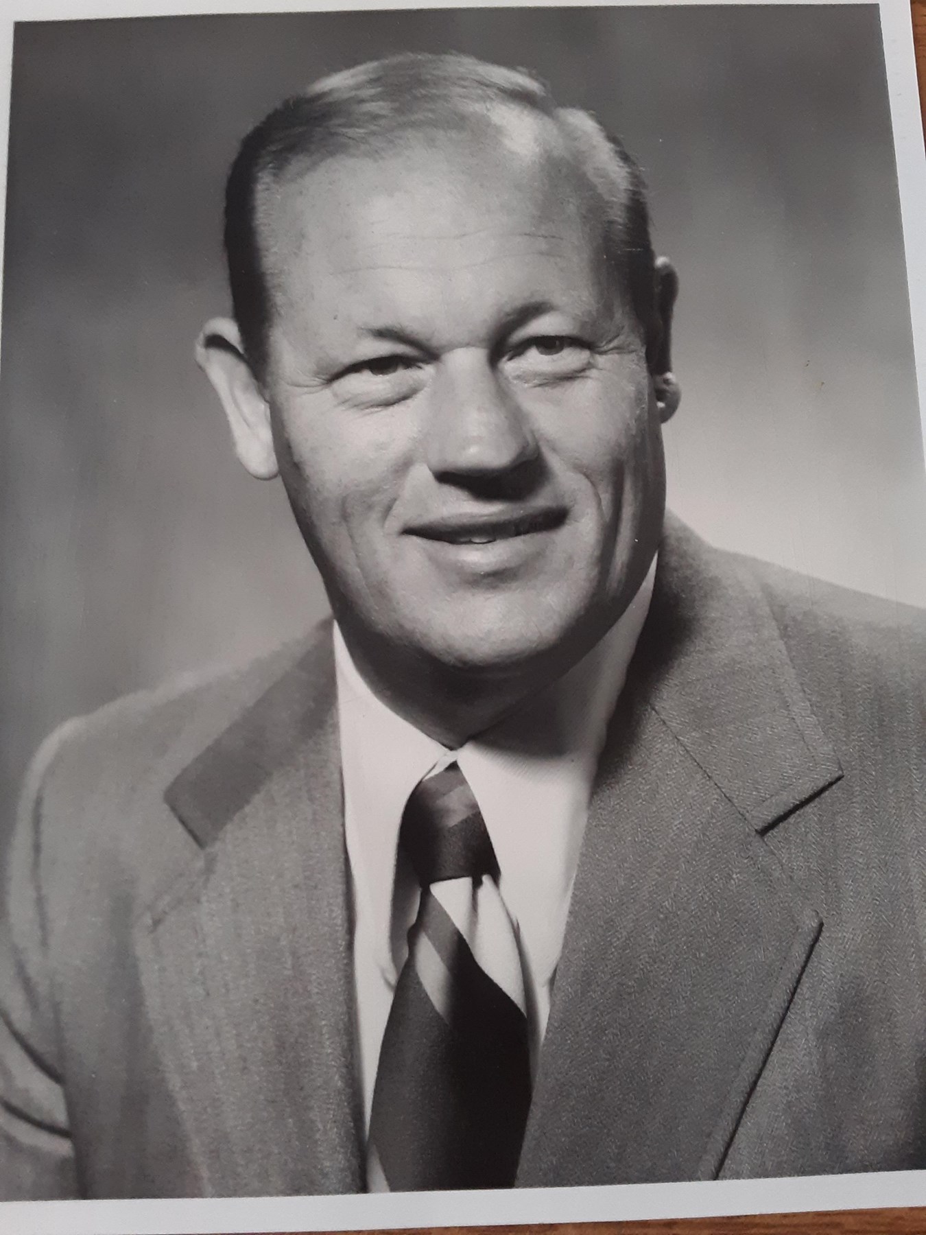 Obituary of LaVerne Harry Butts