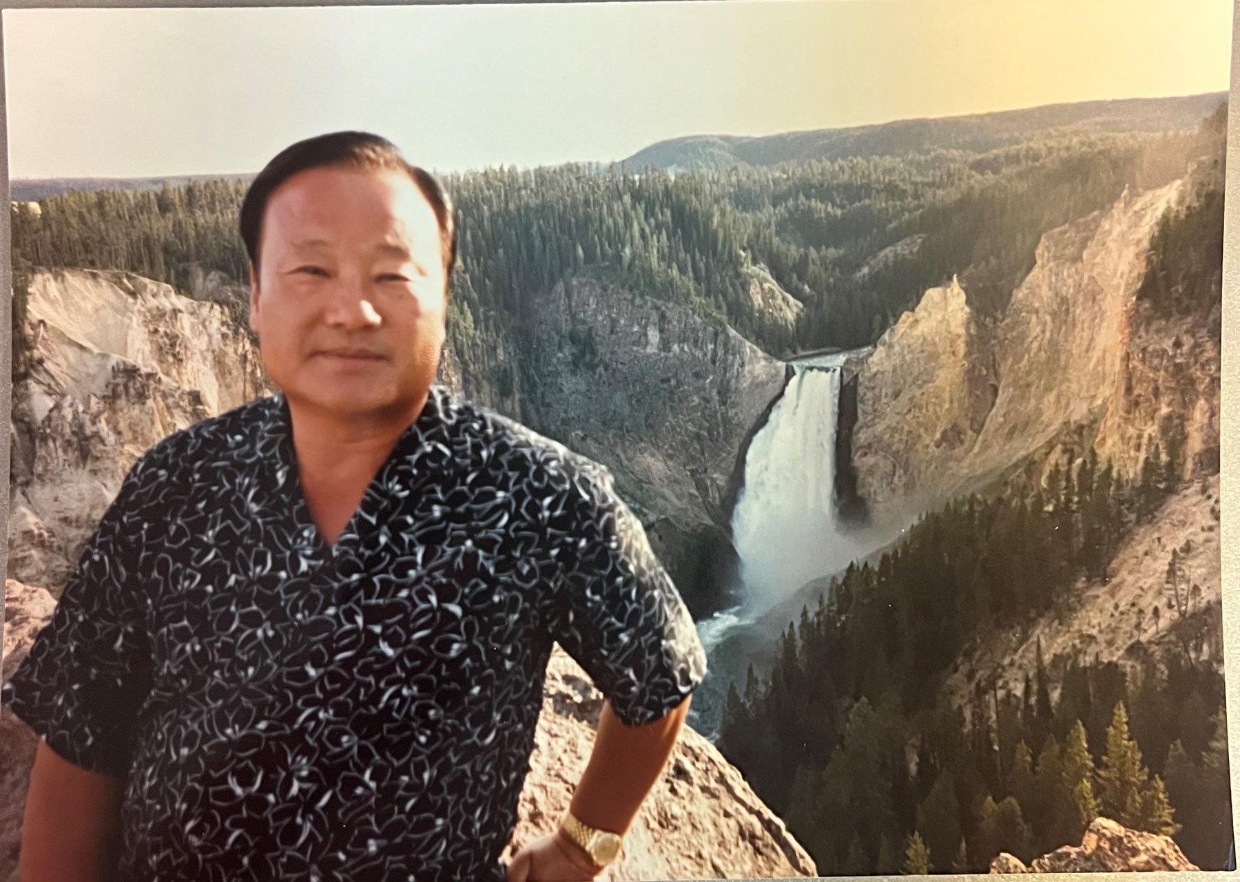 Obituary of Dok Chong Pak