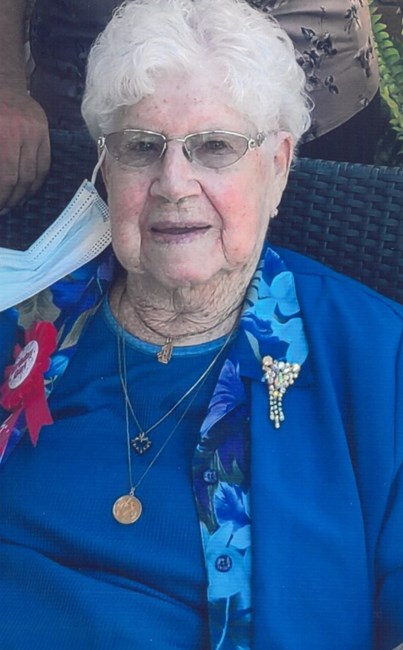 Obituary of Evelyn Bessie Gavin