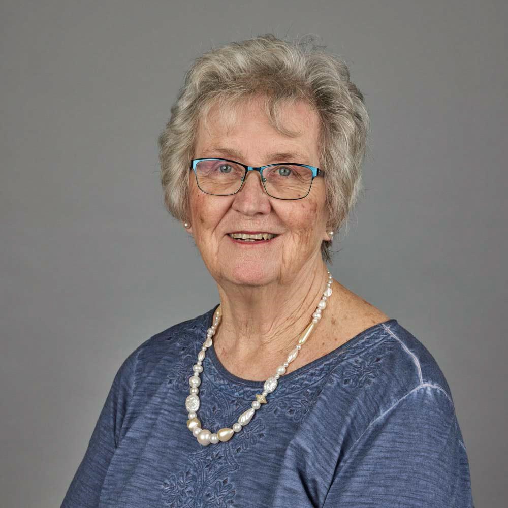 Obituary of Margaret Elaine Hollis