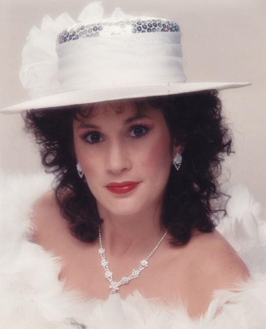 Obituary of Kimberly Dru Dillon