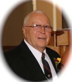 Avis de décès de Eugene W Briesemeister