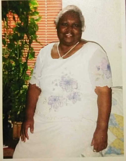 Obituario de Emma Esther Alexander