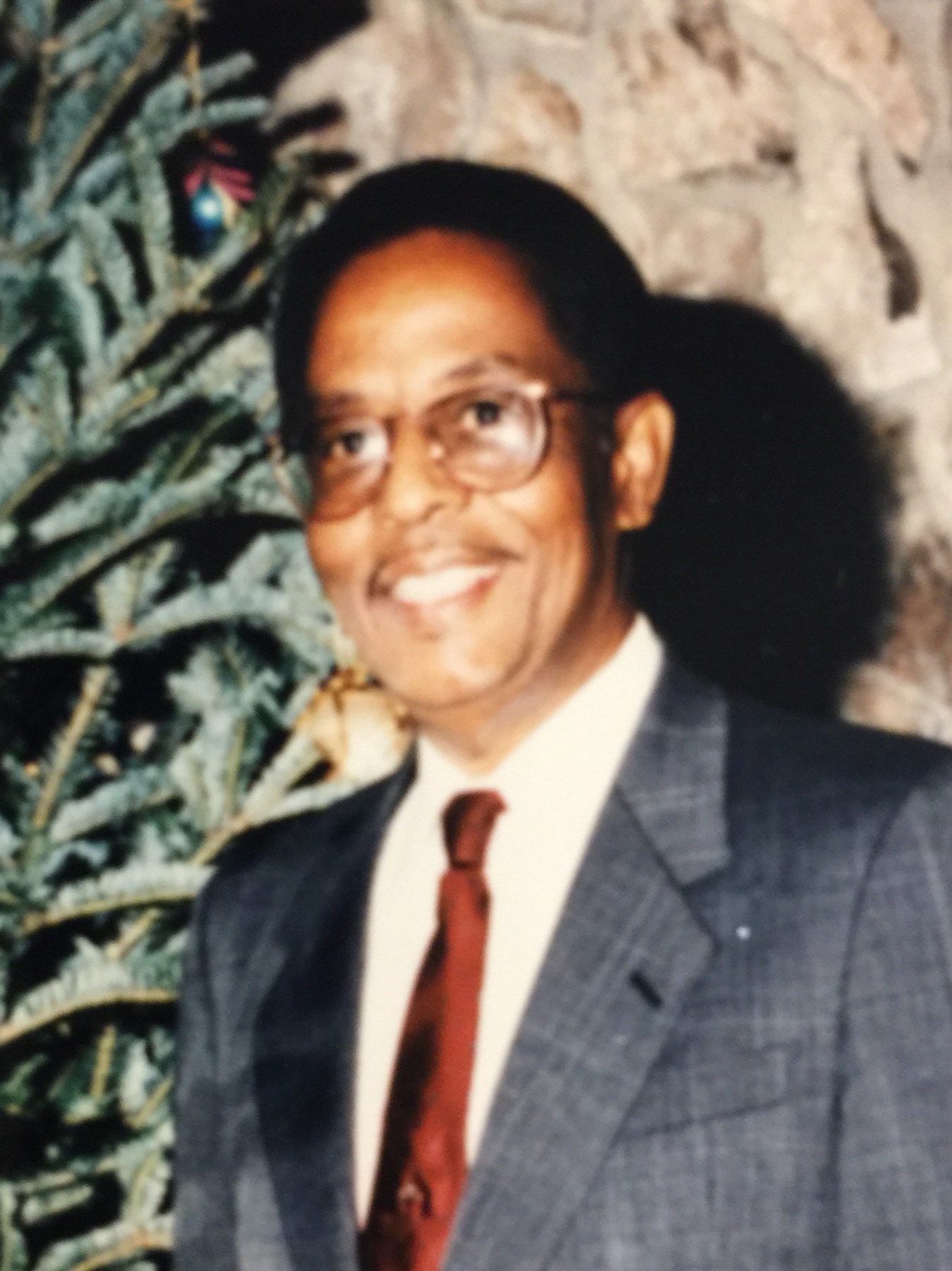 Obituary of Bennie W. Gloster Jr.