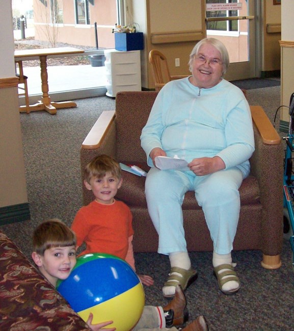 Obituary of Margaret Joyce Fitzpatrick