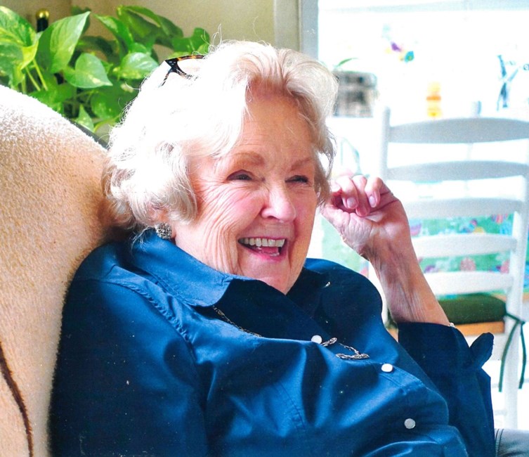 Obituary of Vivian Elizabeth Malloy