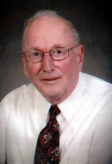 Obituary of Robert Lewis Peebles