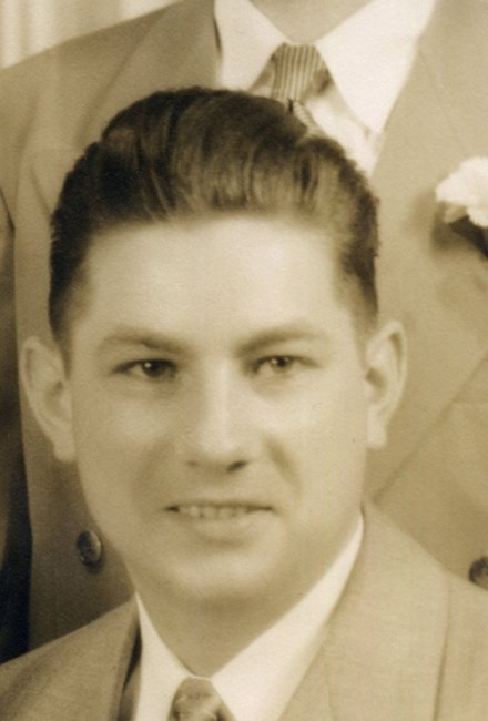 Obituary of Raymond E Fiepke