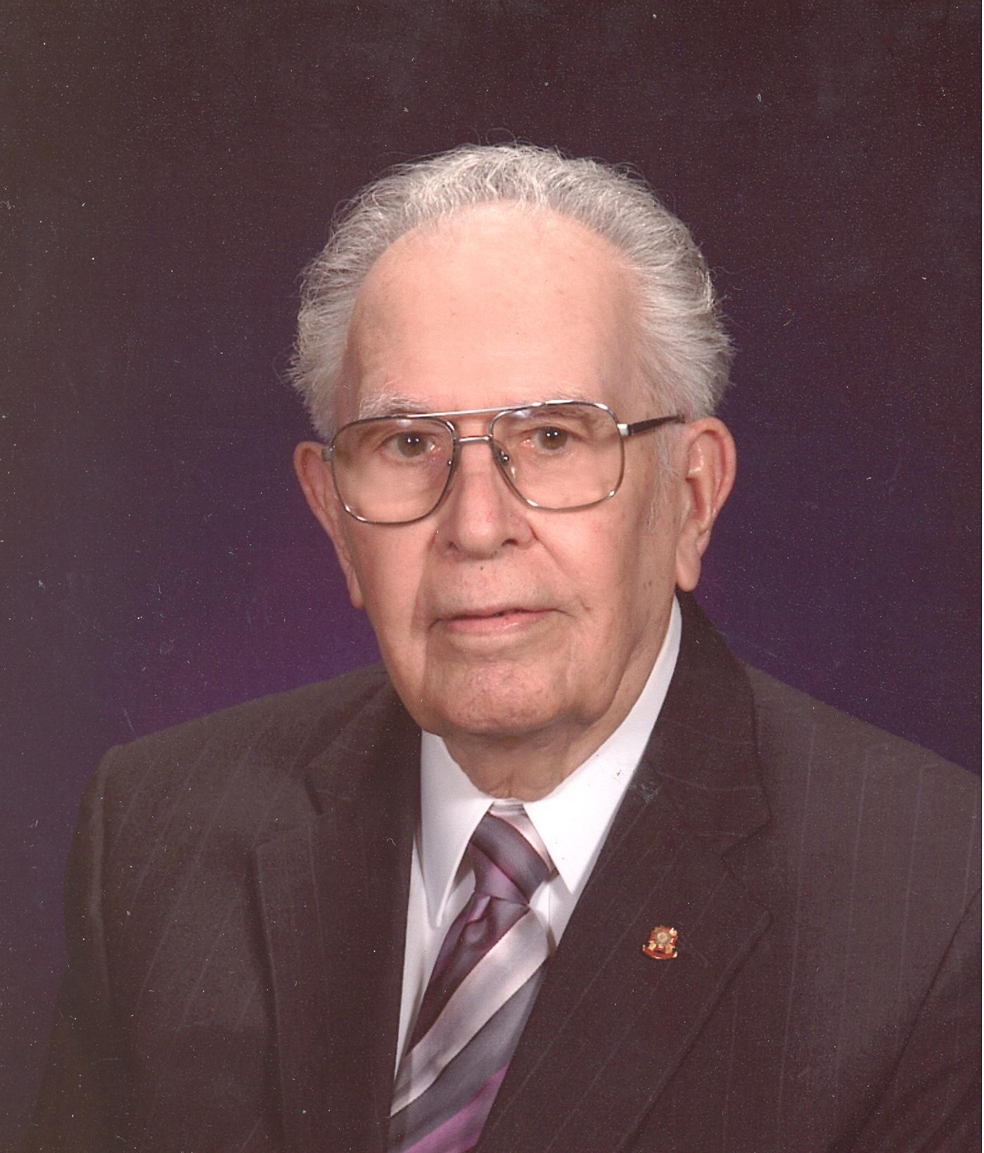 Obituary of Elmo J. Groll