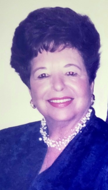 Obituary of Helen Sarah Strauss